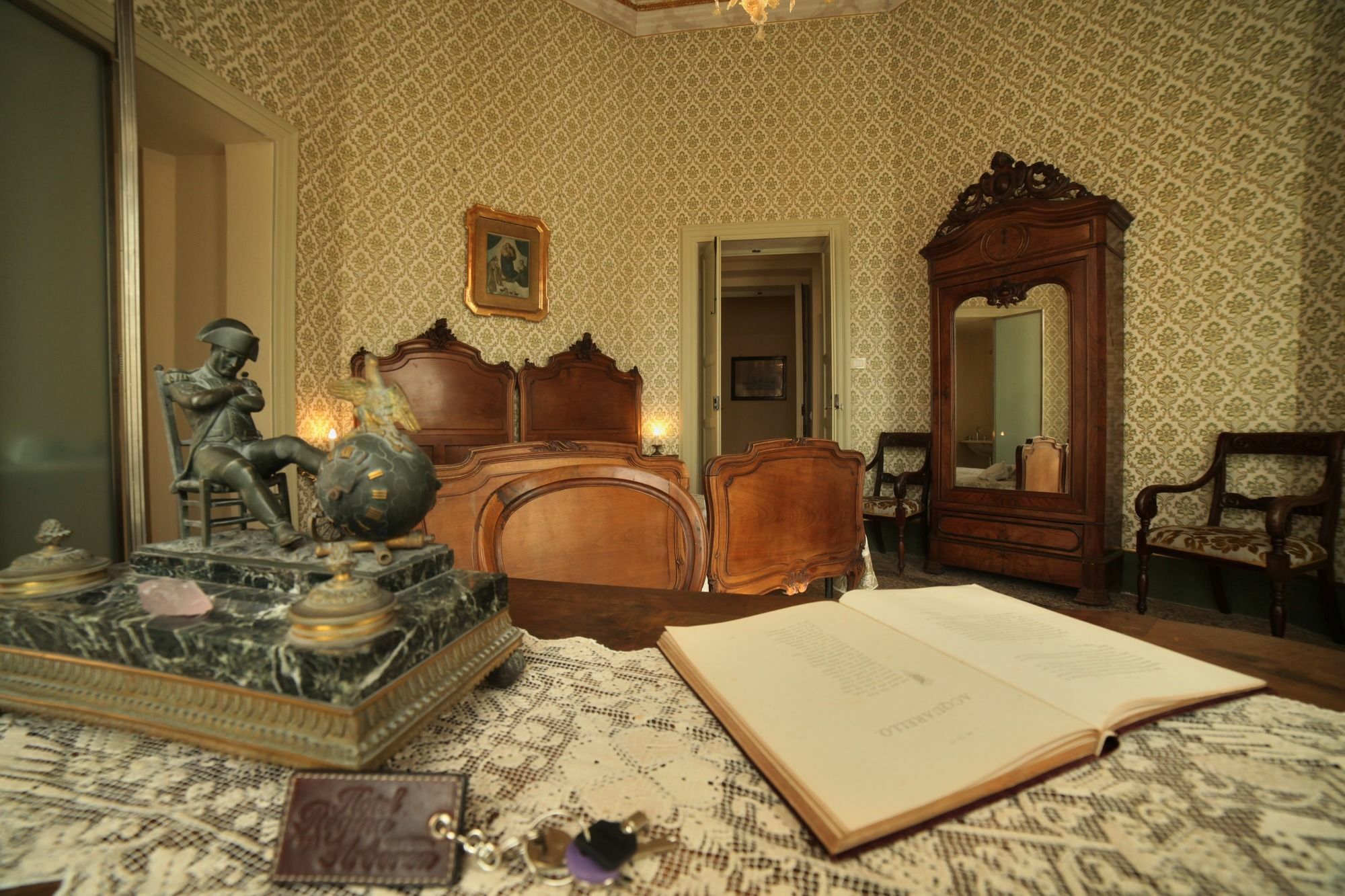 Residenza D'Epoca Regina D'Arborea โอริสตาโน ภายนอก รูปภาพ