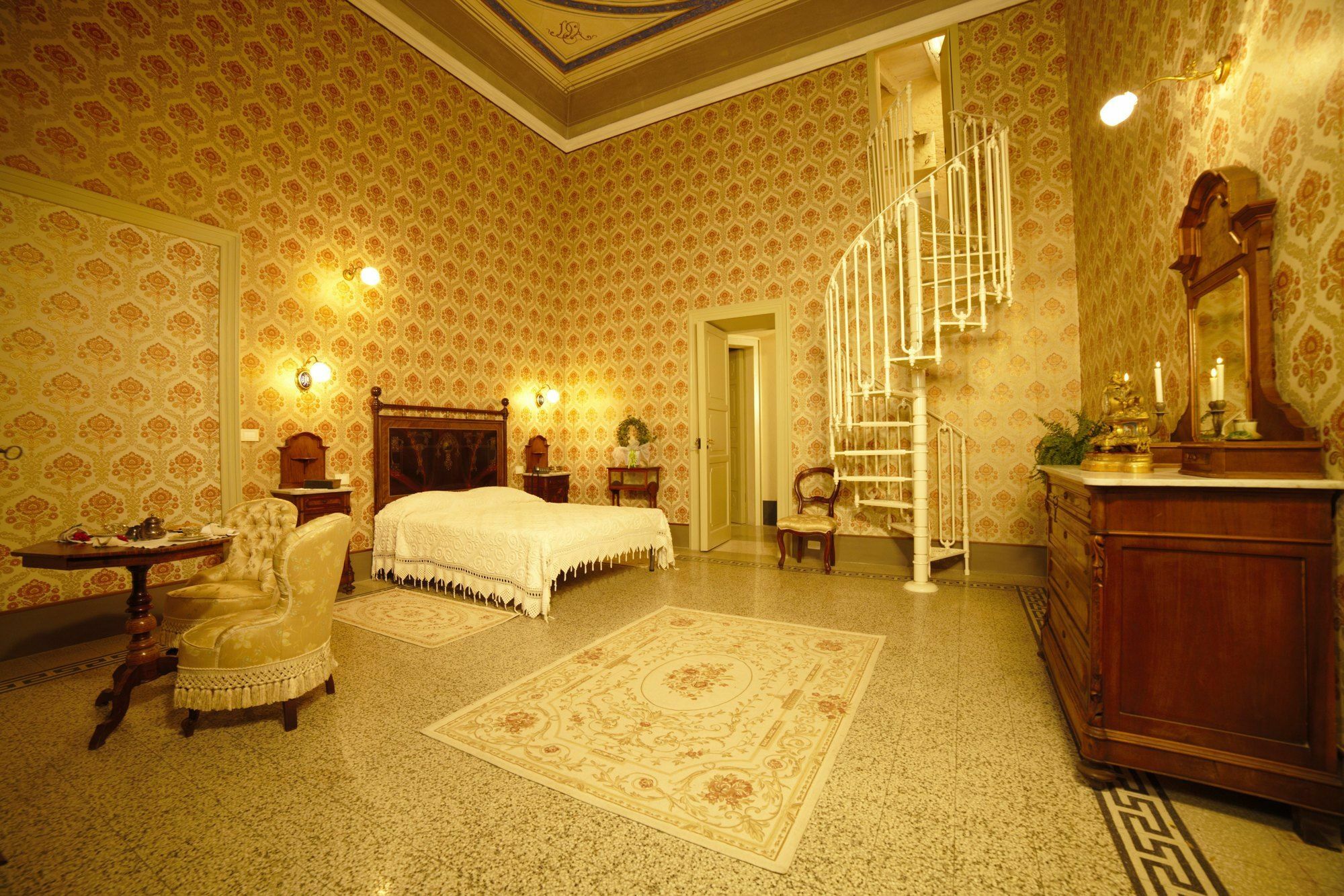Residenza D'Epoca Regina D'Arborea โอริสตาโน ภายนอก รูปภาพ