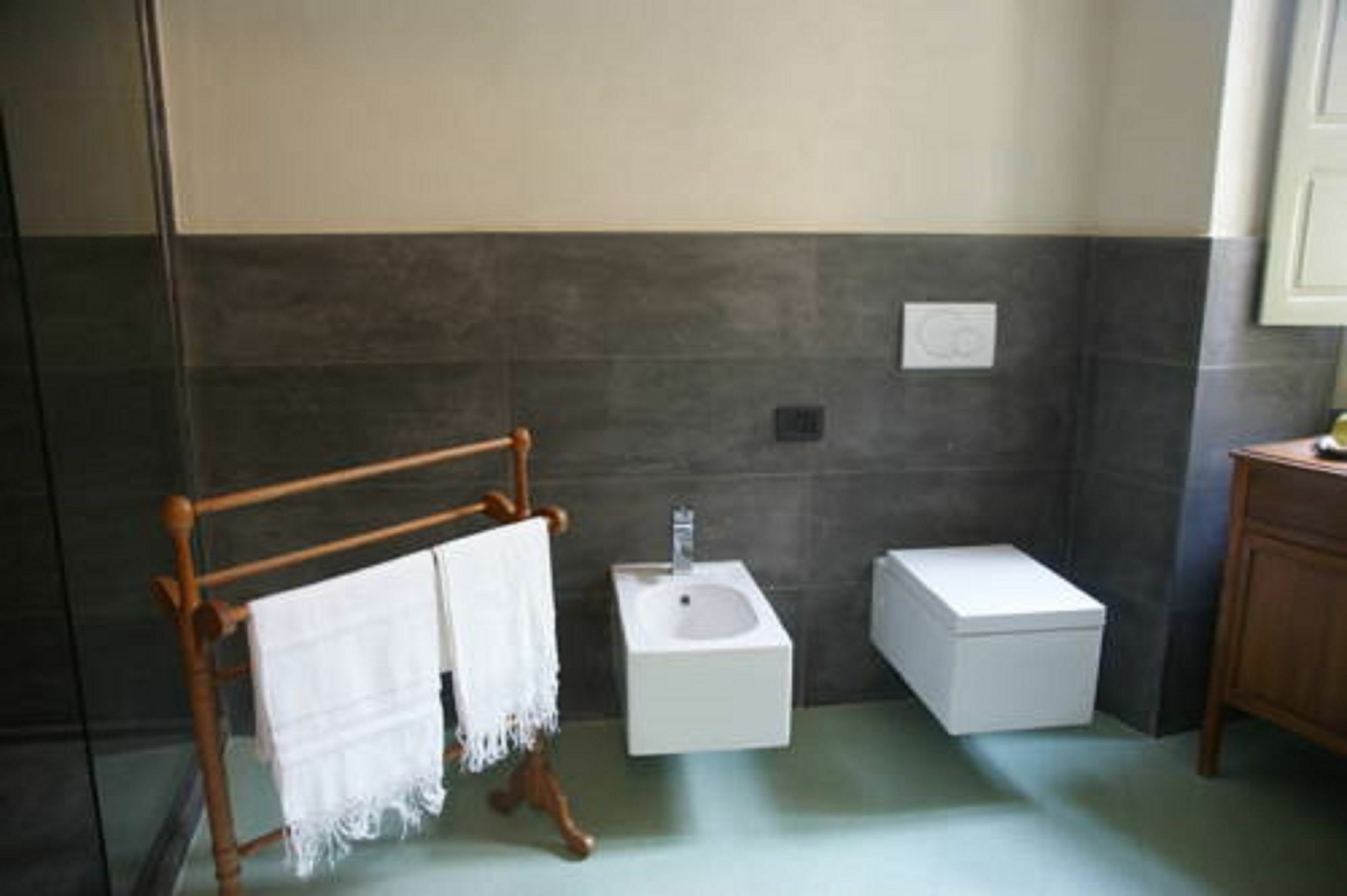 Residenza D'Epoca Regina D'Arborea โอริสตาโน ภายนอก รูปภาพ